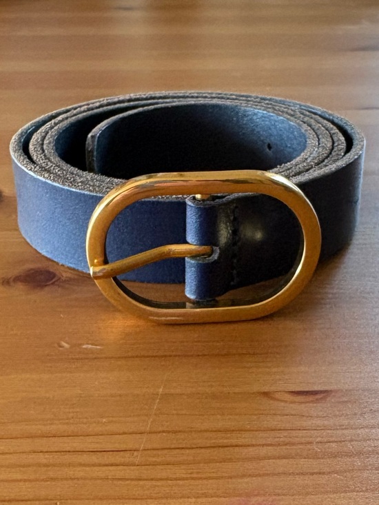 Boden Classic Leather Navy Belt Size Large Gold Oval Buckle